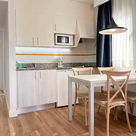Hotel apartamentowy Ciudad Laurel 3*