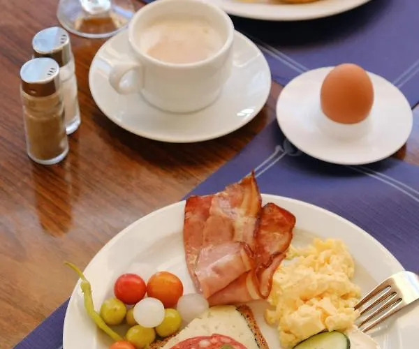 Ciudad Laurel 3* Кала Миллор