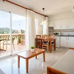 Apartahotel Ciudad Laurel