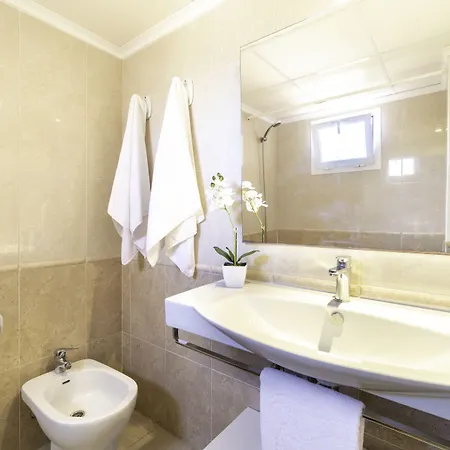 Ξενοδοχείο με διαμερίσματα Ciudad Laurel Cala Millor (Mallorca)