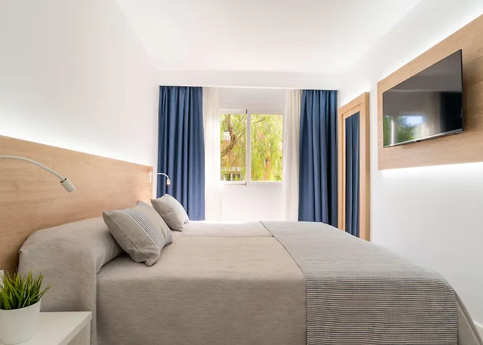 Ciudad Laurel Aparthotel 3*