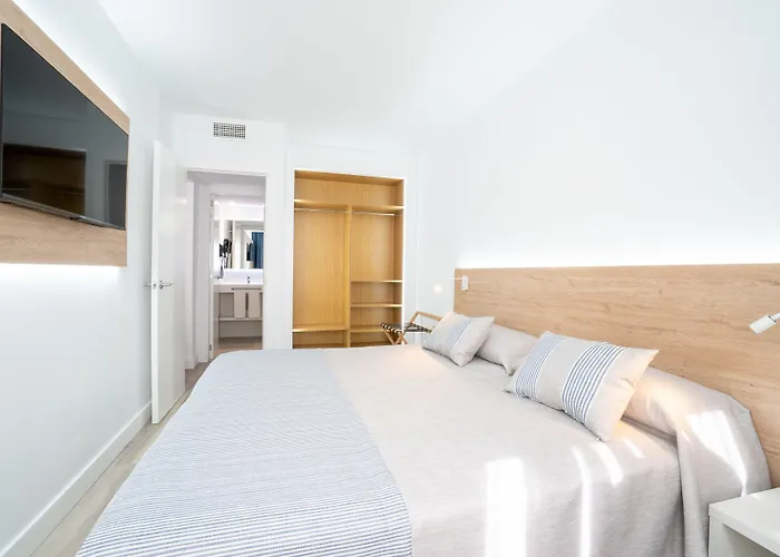 Apartmanhotel Ciudad Laurel 3*