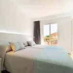 Ciudad Laurel アパートホテル カラ・ミラー